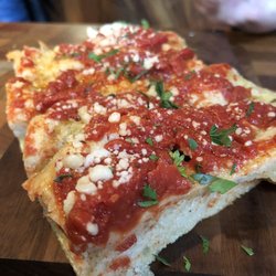 Contrada - Pizza Rossa