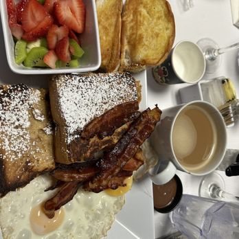 Pannes - Breakfast & Brunch Near Me - San Juan, Puerto Rico Pannes - Breakfast & Brunch Near Me - San Juan, Puerto Rico