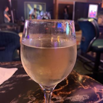 Pechanga Resort Casino - North bar live music on weekends - Casinos Near Me - Temecula, California