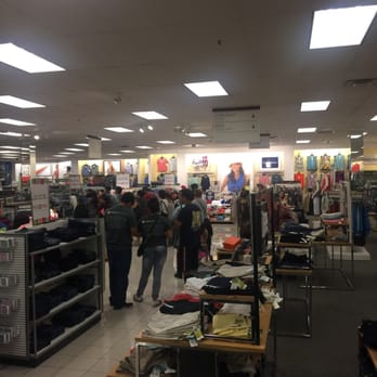 Kohl's - Huge line for the best koles in the area - Department Stores Near Me - HOUSTON, Texas Kohl's - Huge line for the best koles in the area - Department Stores Near Me - HOUSTON, Texas