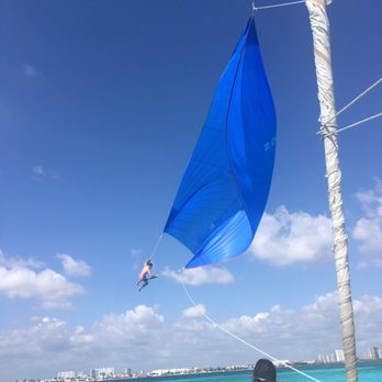 Tour Catamaran Isla Mujeres - Boat Tours Near Me - Cancún, ROO