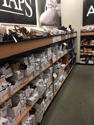 kohl's department store women's shoes