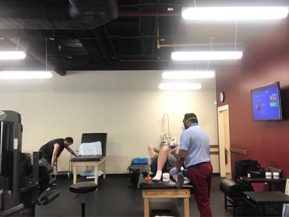 PROFESSIONAL PHYSICAL THERAPY Updated July 2024 815 Hutchinson