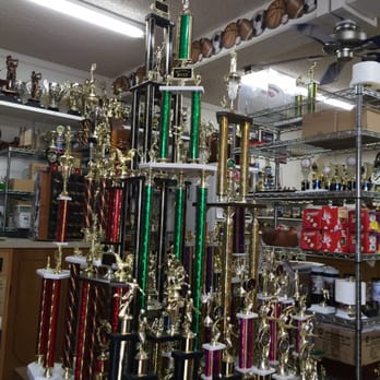 Awardline - Awards headquarters - Trophy Shops Near Me - Waipahu, Hawaii