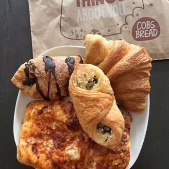 COBS Bread - What we acquired. Loved the chorizo and prosciutto pizza mini! - Bakeries Near Me - Whitchurch-Stouffville, Ontario