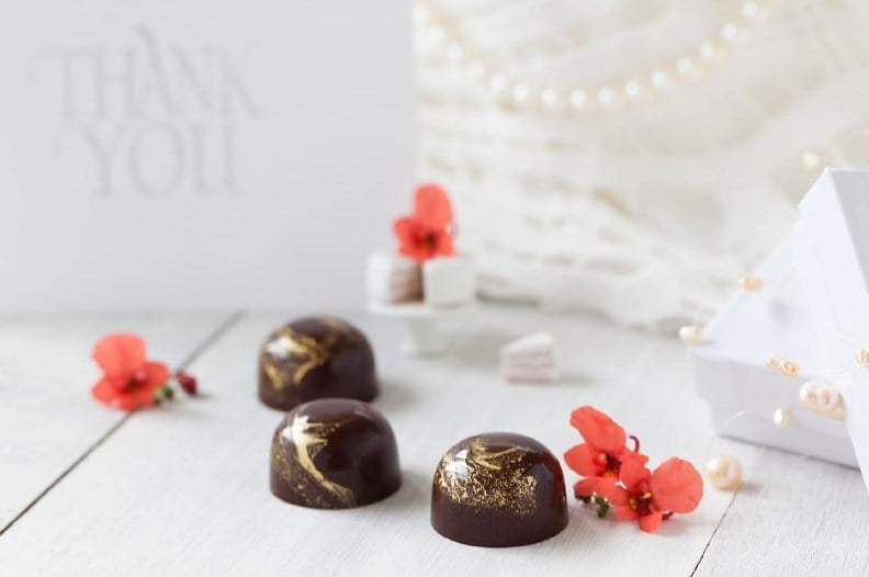 Cadence Chocolates Logo