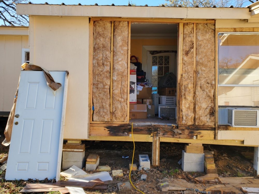 Slide of Pretty Ugly Services