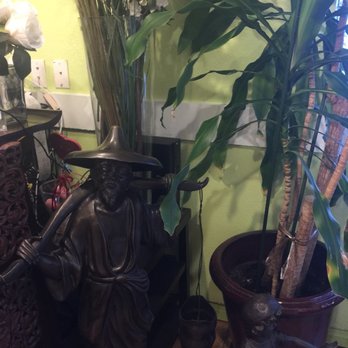 Thai House Restaurant - Thai Near Me - Redlands, California