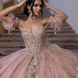 Lucero's Fine Boutique