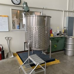 King's Lock Craft Distillery
