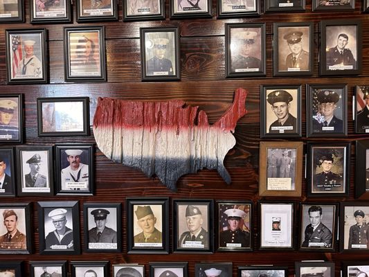 B-52s American Bar & Grill by null