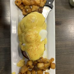 Eggsquisite Eats - Eggs Benedict