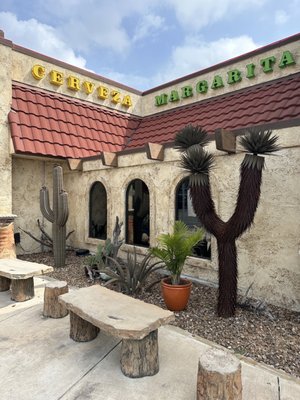 Vaqueros Cafe & Cantina by null