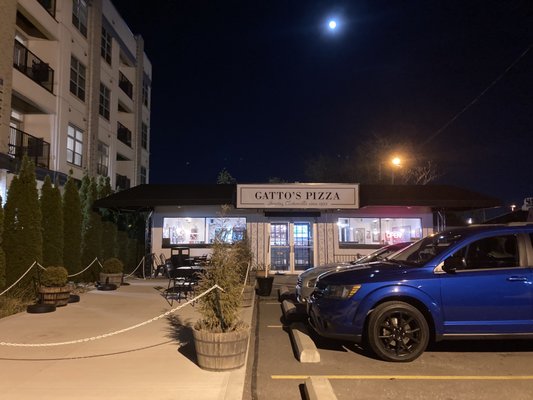 Gatto's Pizza by null