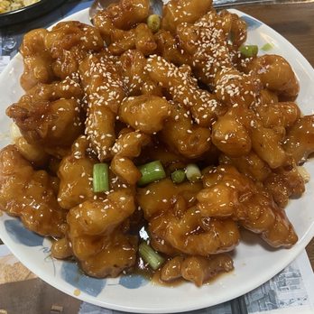 Mama Lu's Dumpling House - Orange chicken - Dim Sum Near Me - Las Vegas, Nevada