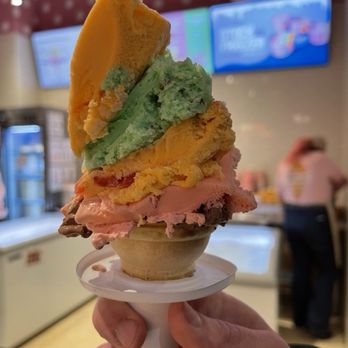Buona - Rainbow Cone Ice Cream - Sandwiches Near Me - Harwood Heights, Illinois