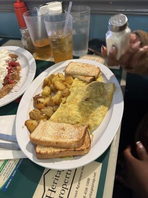 Four Sisters Owl Diner by null
