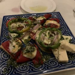 Julios Cafe - Half and half appetizer