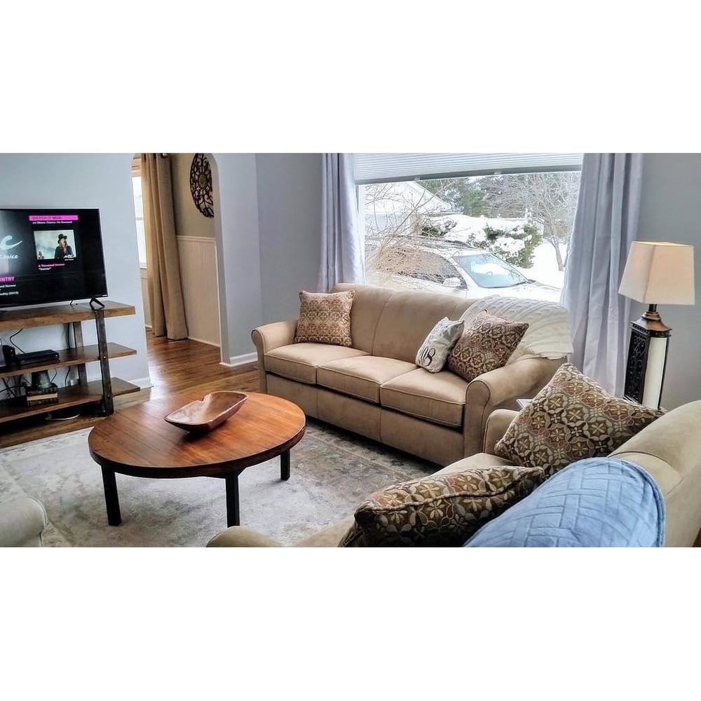 UP NORTH PROPERTY SERVICES Updated August 2024 112 S 1st Ave