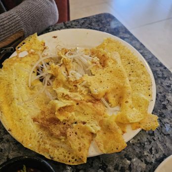 Ben Thanh Restaurant - Banh xeo - Vietnamese Near Me - Matthews, North Carolina