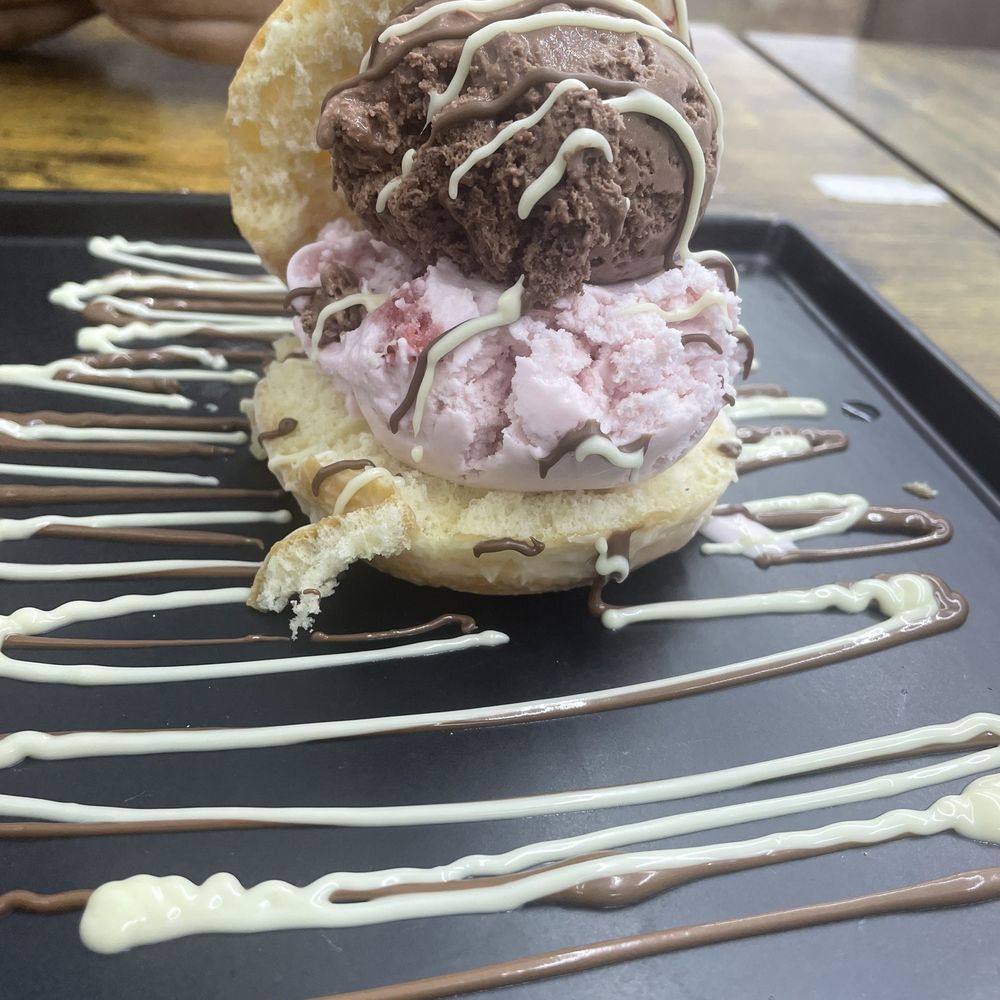 Crepe House - Glazed donut with chocolate and strawberry ice cream - Waffles Near Me - The Bronx, New York Crepe House - Glazed donut with chocolate and strawberry ice cream - Waffles Near Me - The Bronx, New York
