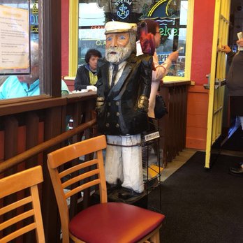 Barbara's Fishtrap - A part of the restaurant's front - Seafood Near Me - Half Moon Bay, California