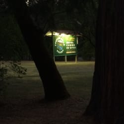 Country Hills Resort - Sign out front
