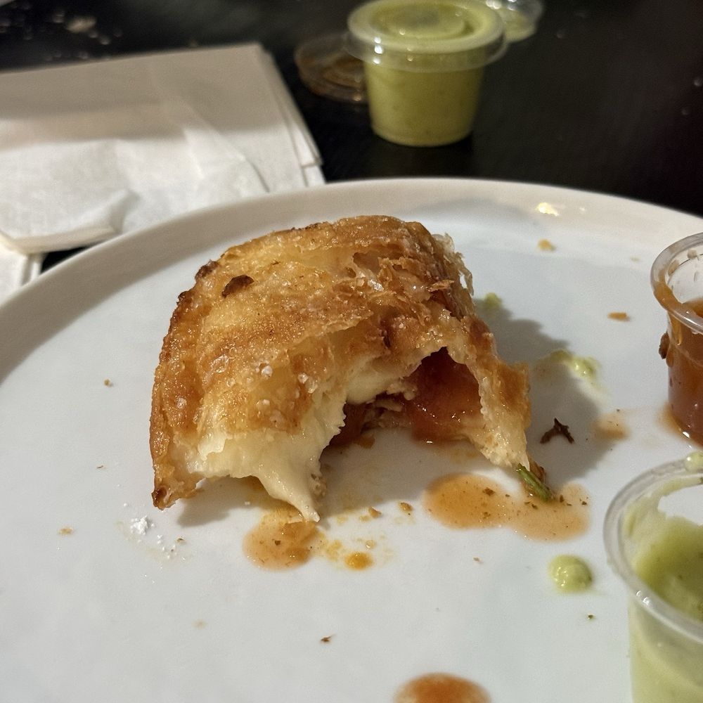Empanada Mama - Romeo & Juliet - Latin American Near Me - New York, New York Empanada Mama - Romeo & Juliet - Latin American Near Me - New York, New York