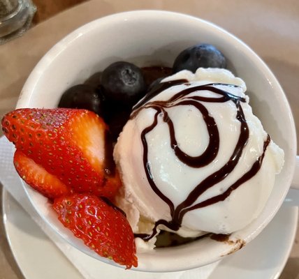 Hudson Malone by null