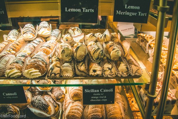 Fratelli Authentic Italian Baking by null