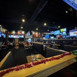 Buffalo Wild Wings - Emptiness