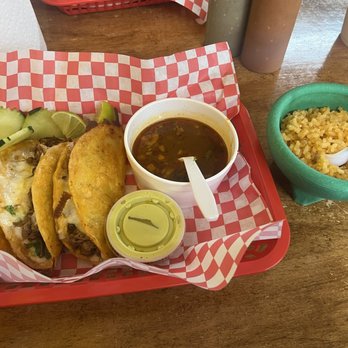 5 De Mayo - Quesabirrias and rice - Mexican Near Me - Oklahoma City, Oklahoma 5 De Mayo - Quesabirrias and rice - Mexican Near Me - Oklahoma City, Oklahoma