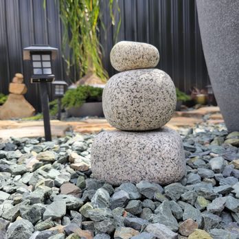 Bernie's Rock & Garden - Cute decorative rocks - Gardeners Near Me - Miami, Florida