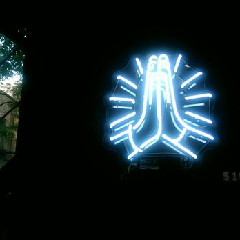 Y7 Studio Upper East Side - Prayers for lululemon and frank ocean - Yoga Near Me - New York, New York