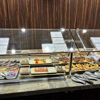 Windjammer Quantum - Breakfast Day 4 - Buffets Near Me - Los Angeles, California Windjammer Quantum - Breakfast Day 4 - Buffets Near Me - Los Angeles, California