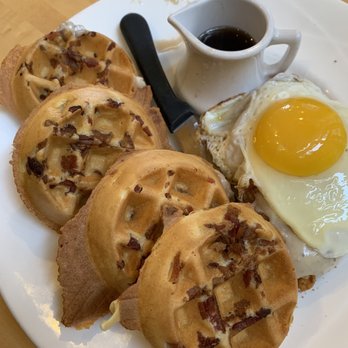 Yolk - South Loop - Chicken ' N ' Waffles - Breakfast & Brunch Near Me - Chicago, Illinois Yolk - South Loop - Chicken ' N ' Waffles - Breakfast & Brunch Near Me - Chicago, Illinois