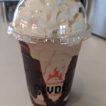Clyde's Hot Chicken - Chocolate shake ($2.99) - Chicken Shop Near Me - Fullerton, California Clyde's Hot Chicken - Chocolate shake ($2.99) - Chicken Shop Near Me - Fullerton, California