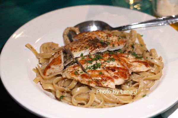 Nick's Restaurant And Bar by null