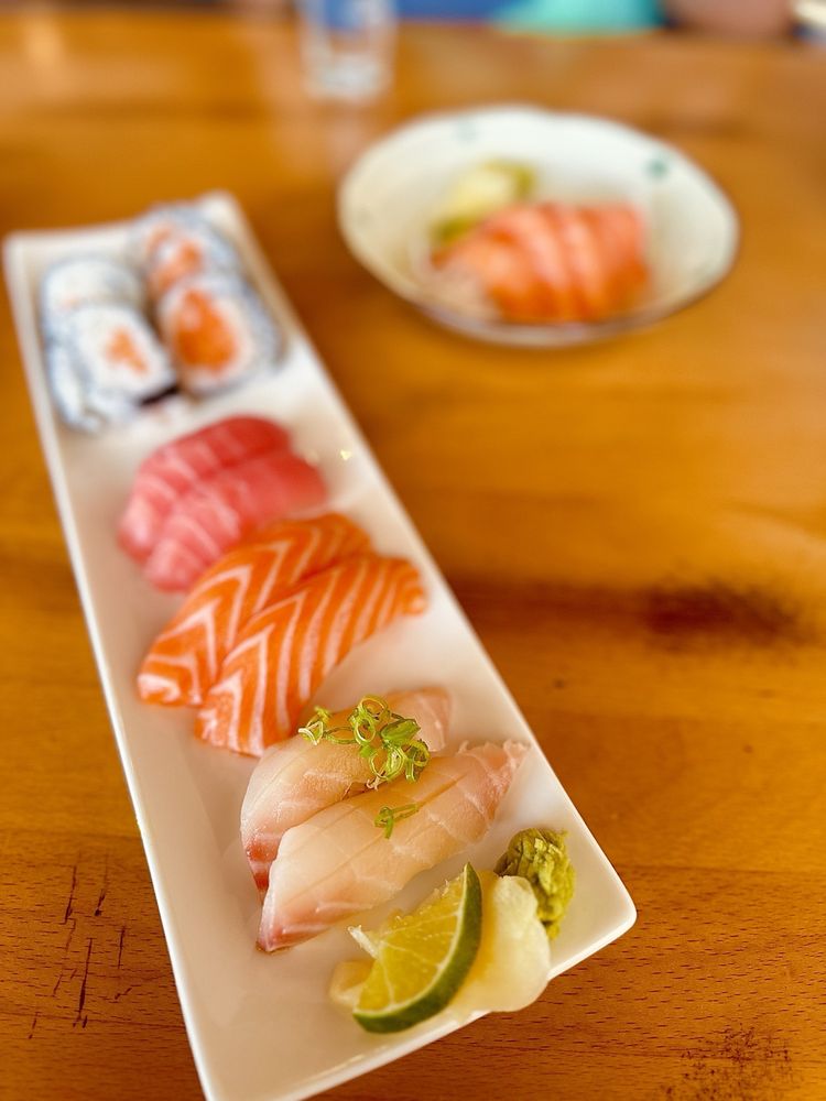 SUSHI BOX DALLAS Updated October 2024 100 Photos & 72 Reviews