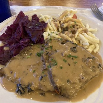 Cafe Old Vienna - Jager-Braten with Spaetzle and red cabbage - German Near Me - Myrtle Beach, South Carolina