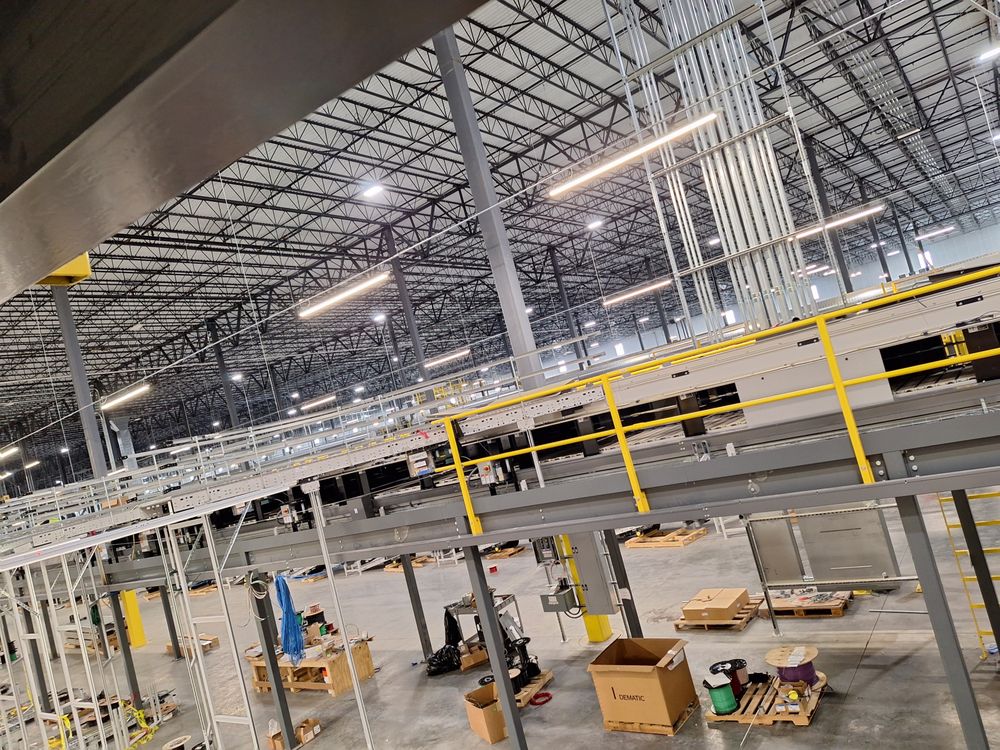 Slide of The Elite Handyman