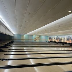 Shatto 39 Lanes - Inside