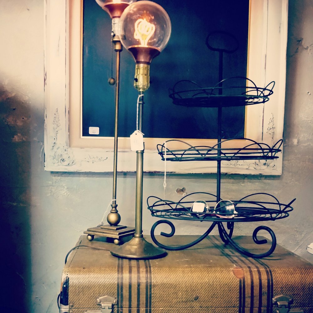 Love these lamps!