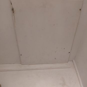 1-Tom-Plumber - Access panel to the shower drain and pipes - Plumbing Near Me - Eastlake, Ohio 1-Tom-Plumber - Access panel to the shower drain and pipes - Plumbing Near Me - Eastlake, Ohio
