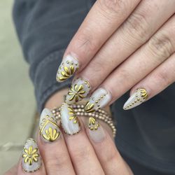 Hot Nails