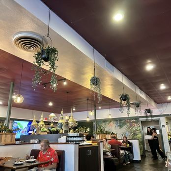 Khon Thai Kitchen By Seeda - Decor - Thai Near Me - Austin, Texas Khon Thai Kitchen By Seeda - Decor - Thai Near Me - Austin, Texas