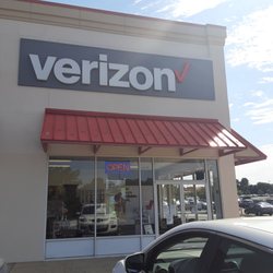 Verizon Wireless - Side entrance.