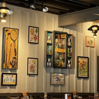Cracker Barrel Old Country Store - Decor - American Near Me - Charlotte, North Carolina Cracker Barrel Old Country Store - Decor - American Near Me - Charlotte, North Carolina