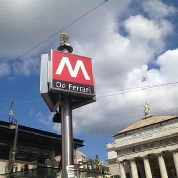 Piazza Raffaele de Ferrari - Public Plazas Near Me - Genova, GE