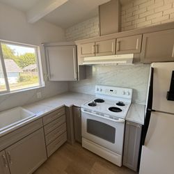 Sculpted Interiors - New countertops